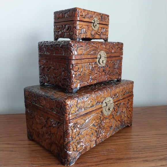 Jewelry - Hand-Carved Floral Wood Nesting Boxes - Brown